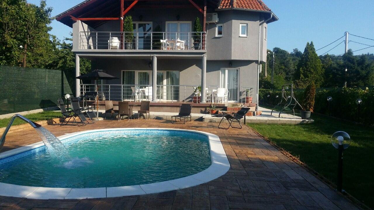 Vila Mila Riverside Apartments Smederevo Buitenkant foto